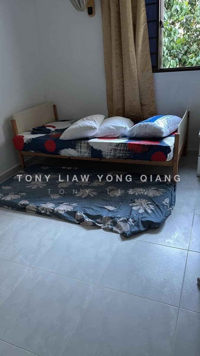 Common Room for Rent at Bedok Reservoir Road HDB