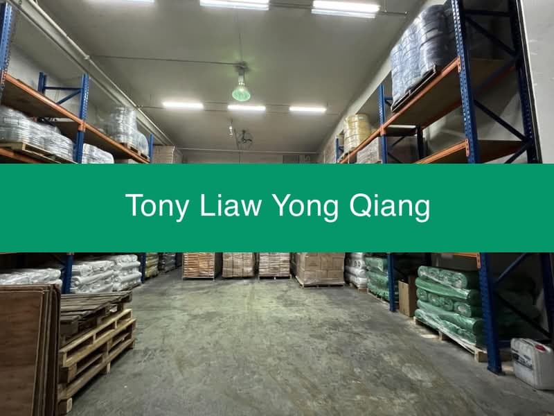 Mid-High Floor B1 Light Industrial Unit at Wcega Plaza – Vacant Possession
