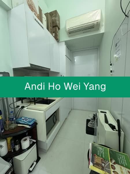 Freehold Duplex Corner Unit at #1 Suites, Geylang – High Floor, Dual-Key Potential