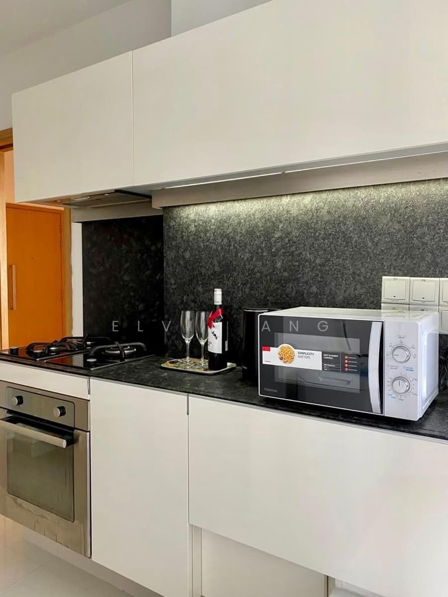 3-Bed Fully Furnished Mid-Floor Unit at The Axis, District 11