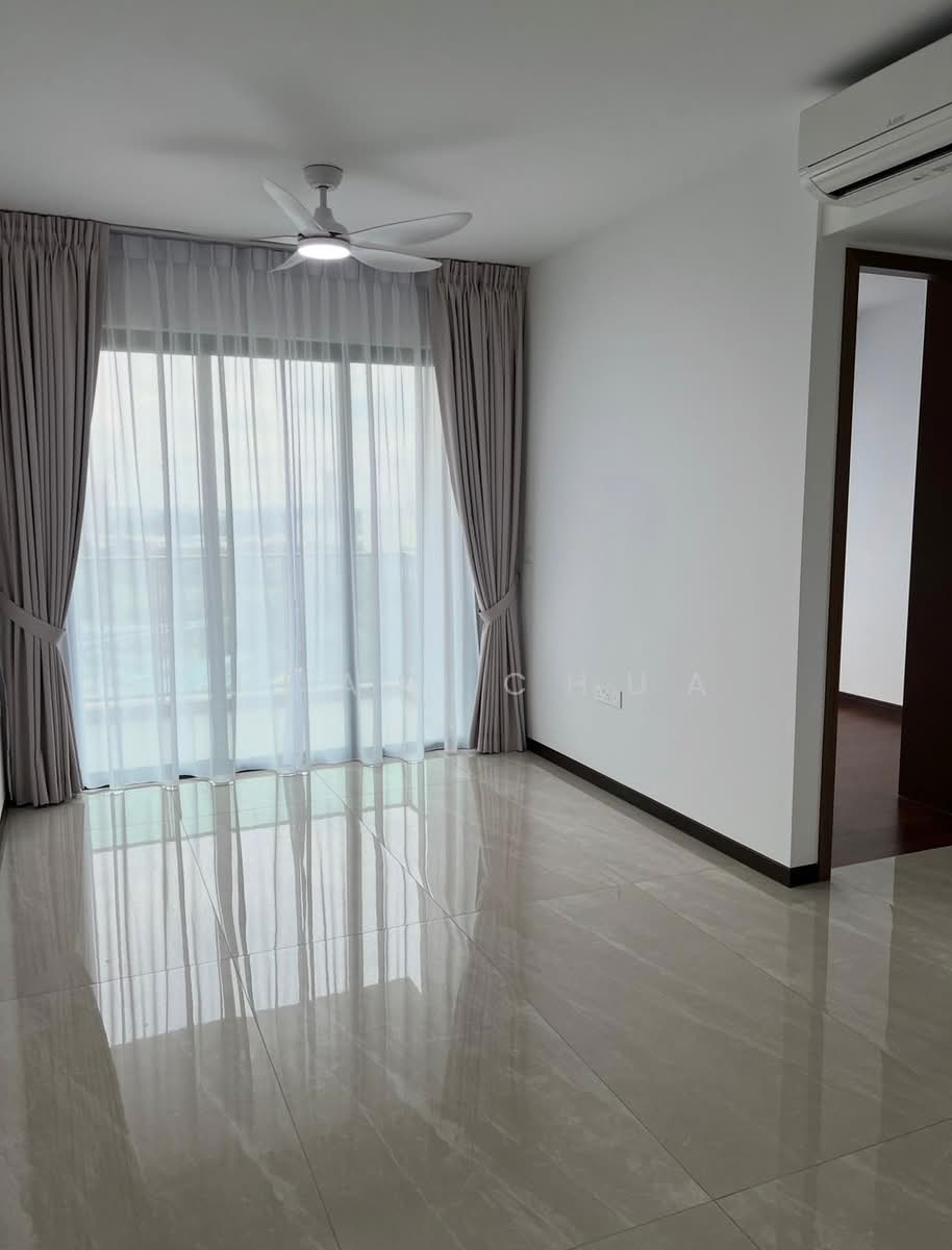 Normanton Park – High Floor 2-Bed + Study, Unblocked View