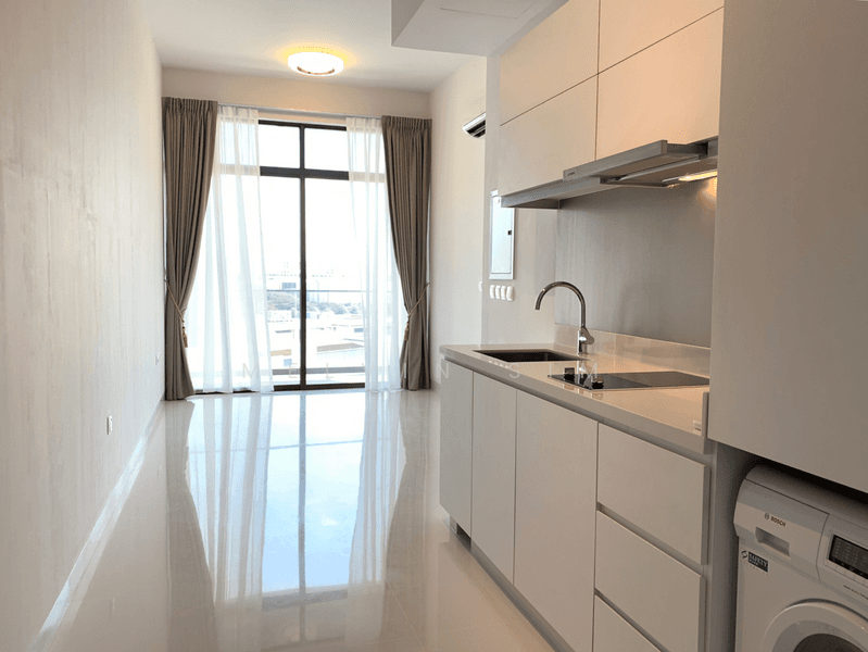Neem Tree – 1-Bed Freehold Apartment with Unblocked View