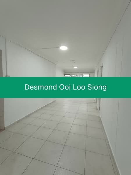 4-Room HDB Corner Unit at 669 Woodlands Ring Road