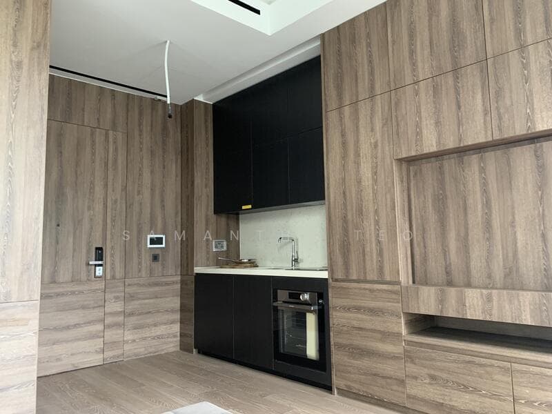 2-Bed 2-Bath Condo at 10 Evelyn Road, Near Newton MRT