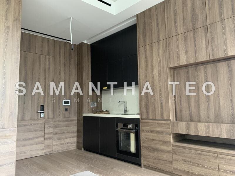 2-Bed 2-Bath Condo at 10 Evelyn Road, Near Newton MRT