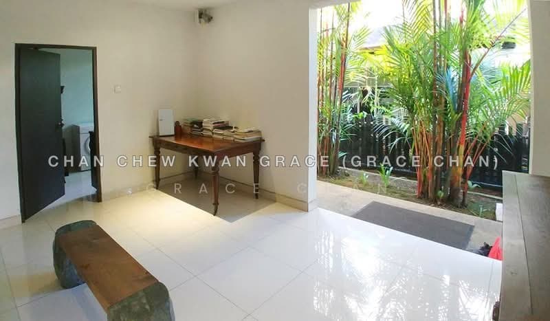 Studio Unit on Landed House Near Kembangan MRT