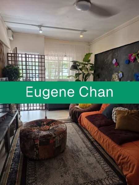4A Corner HDB Flat at 890B Tampines Avenue 1