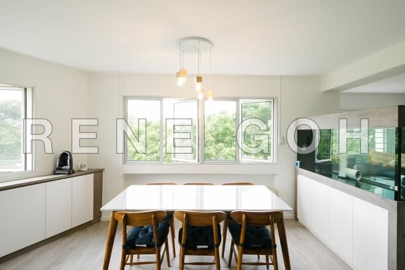 5-Room Corner HDB Unit at Bedok Reservoir Road – Fully Furnished