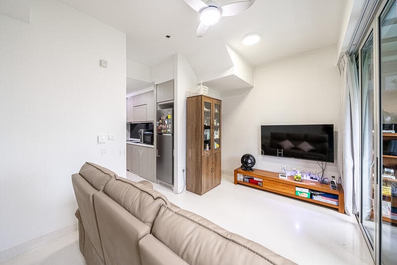 High Floor 2-Bed 3-Bath Duplex Penthouse at NEWest