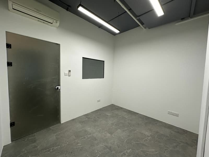 Trivex B1 Industrial Unit for Rent – Fully Fitted, Near Tai Seng MRT
