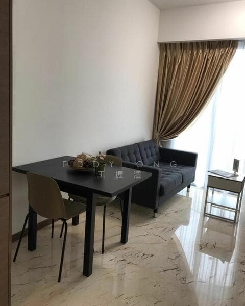 Queens Peak High Floor 1-Bed Unit Near Queenstown MRT