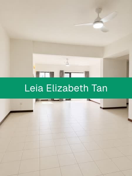 Riverwalk Apartments – 2-Bed with Clarke Quay Balcony View