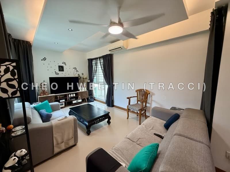 Savannah Condopark – Bright Corner Unit with Partial Pool View
