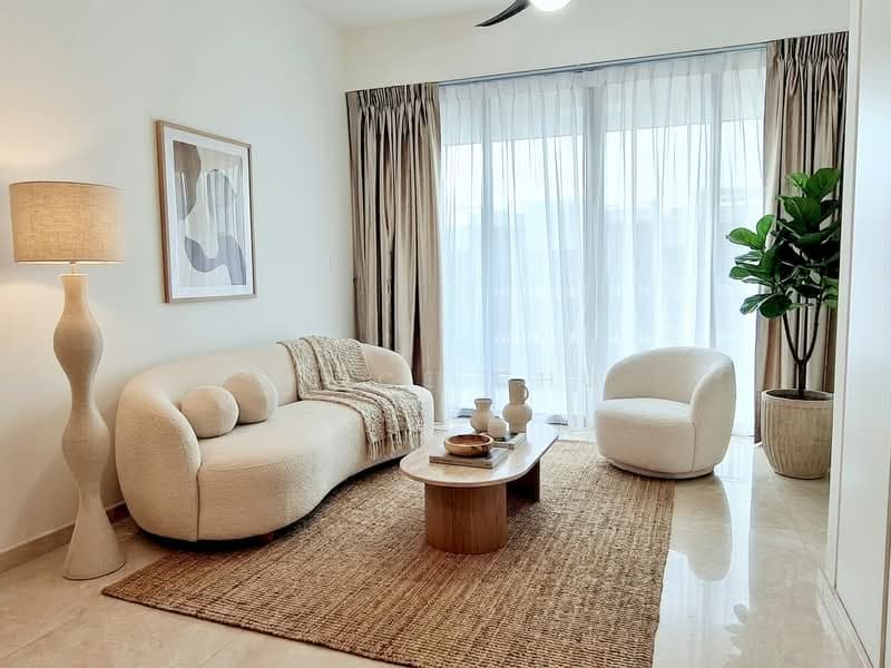 High Floor 2-Bed 2-Bath at The Glades, Steps from Tanah Merah MRT