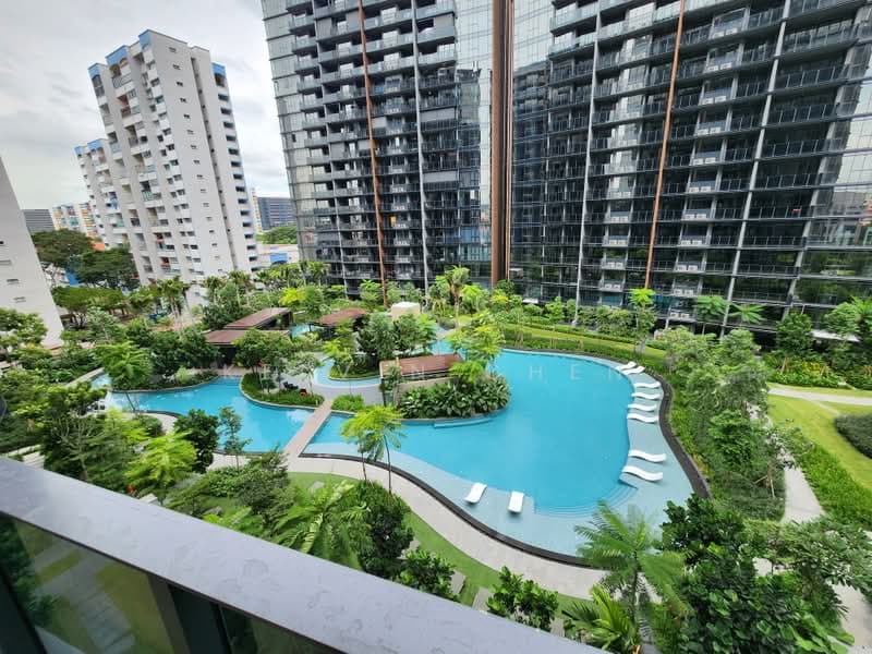 Parc Esta 2-Bed 2-Bath Pool Facing Unit for Sale