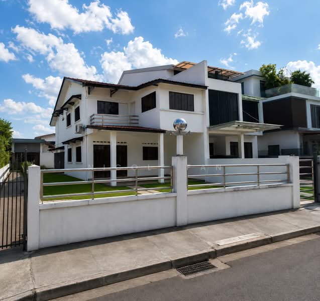 Freehold Semi-Detached at Shamrock Park, Namly Drive, Bukit Timah