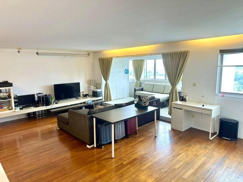 Spacious 5A HDB Flat for Rent at Teck Whye Avenue