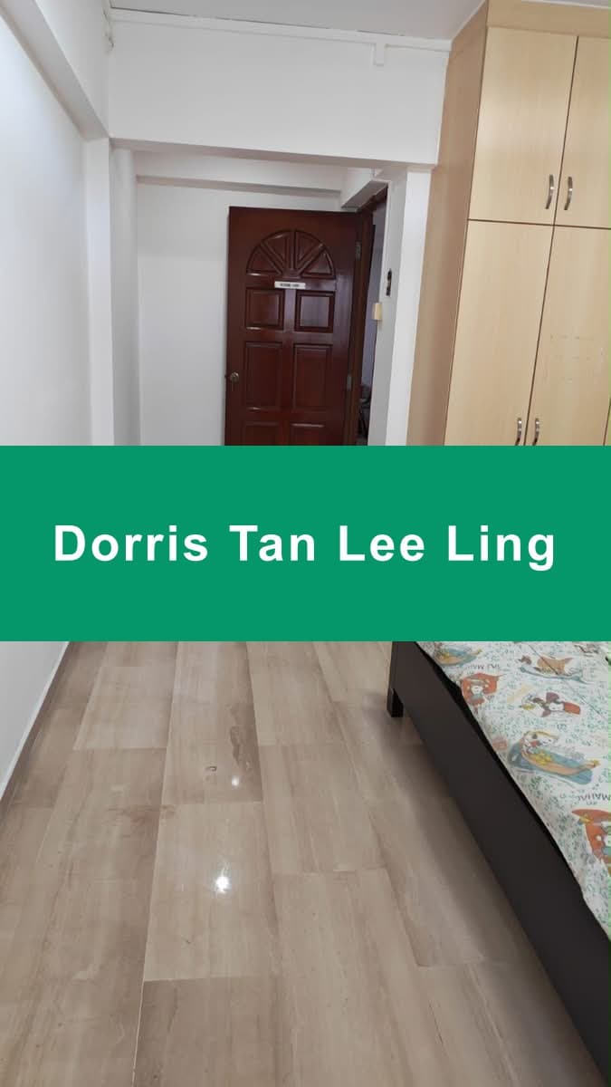 Master Room with Private Bathroom at Tampines Street 12 HDB