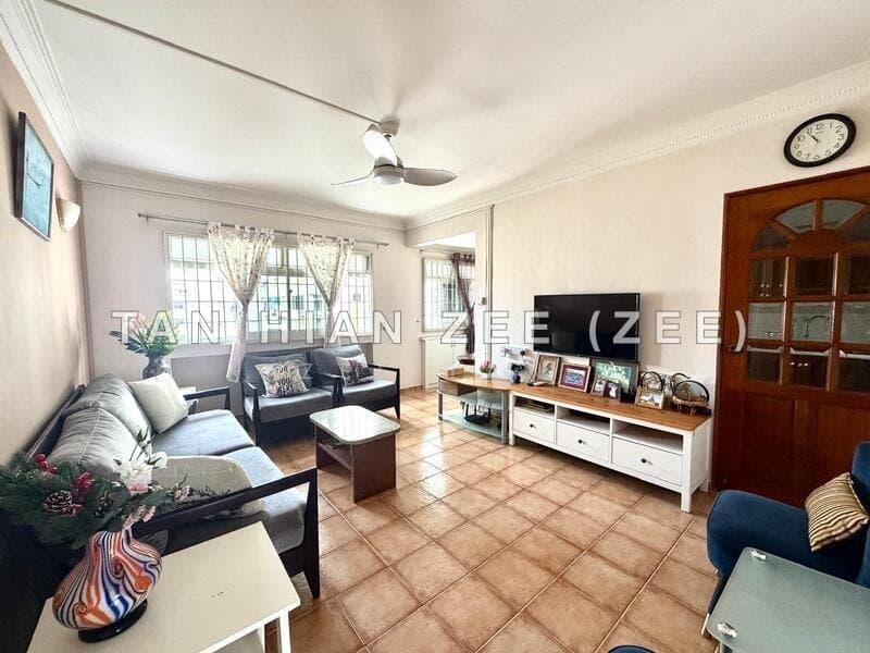 High-Floor Corner 4-Room HDB at Hougang Street 91
