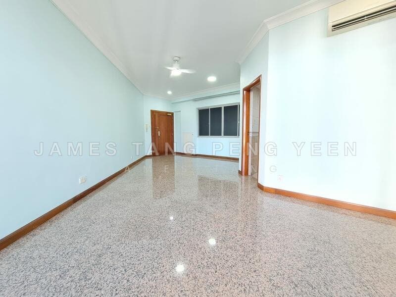 Spacious 3-Bedroom Unit at The Bayshore, Next to MRT & East Coast Park