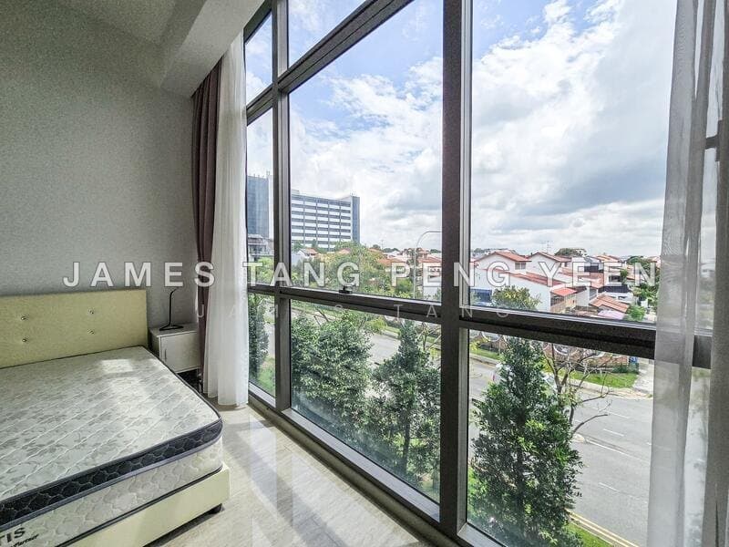 Studio Unit at Stratum Condo, Pasir Ris – Fully Furnished