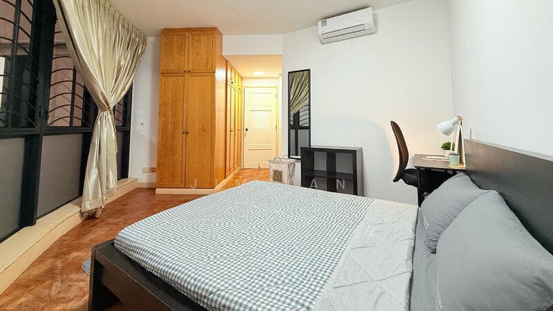 Heritage View Master Room with Ensuite Bathroom for Rent