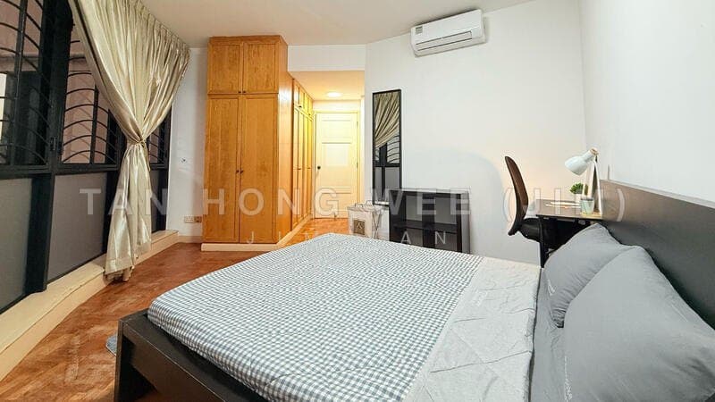 Heritage View Master Room with Ensuite Bathroom for Rent