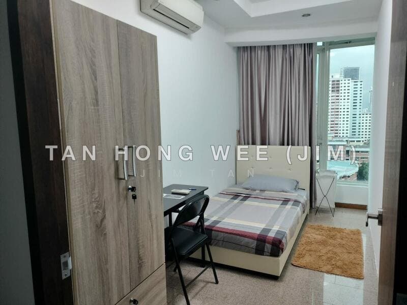 Queens Condo Common Room for Rent – Fully Furnished, No Agent Fee