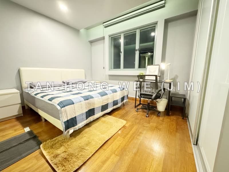 Master Room with Ensuite Bath at Cassia View, Guillemard Road