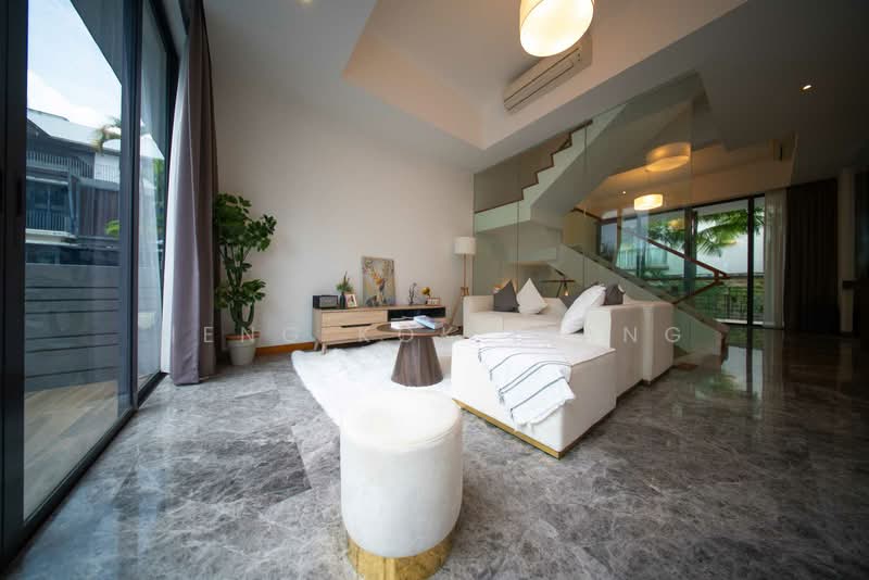 Alana 3-Storey Cluster House with Basement – 4 Beds, 103-Year Lease