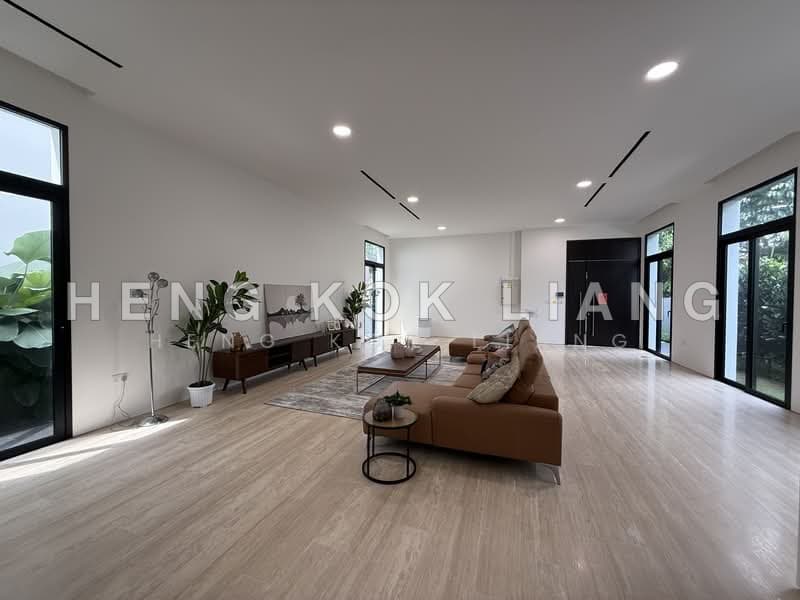 Brand New 2.5-Storey + Basement Detached House at Grove Drive, District 10