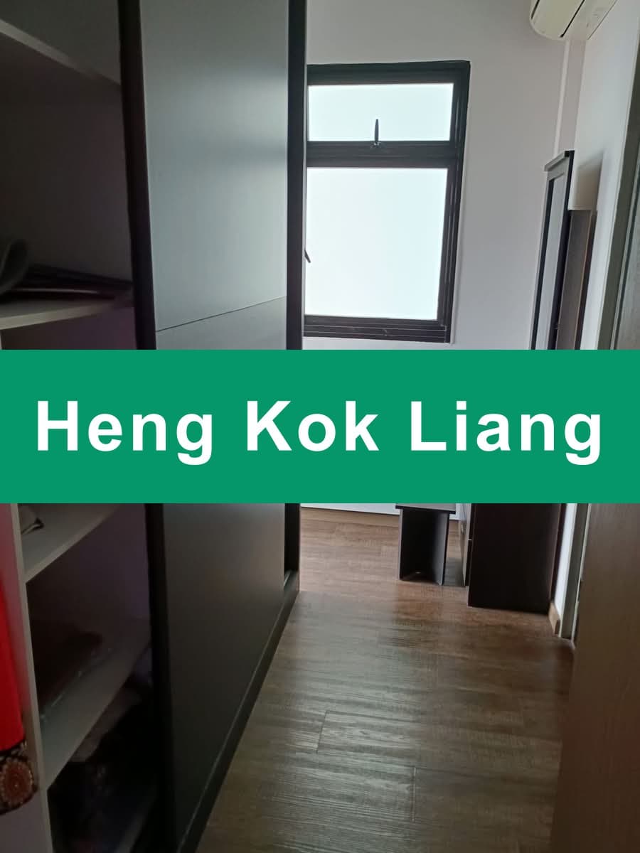 Renovated 3-Room HDB Flat Near Mall & LRT at Fernvale Road