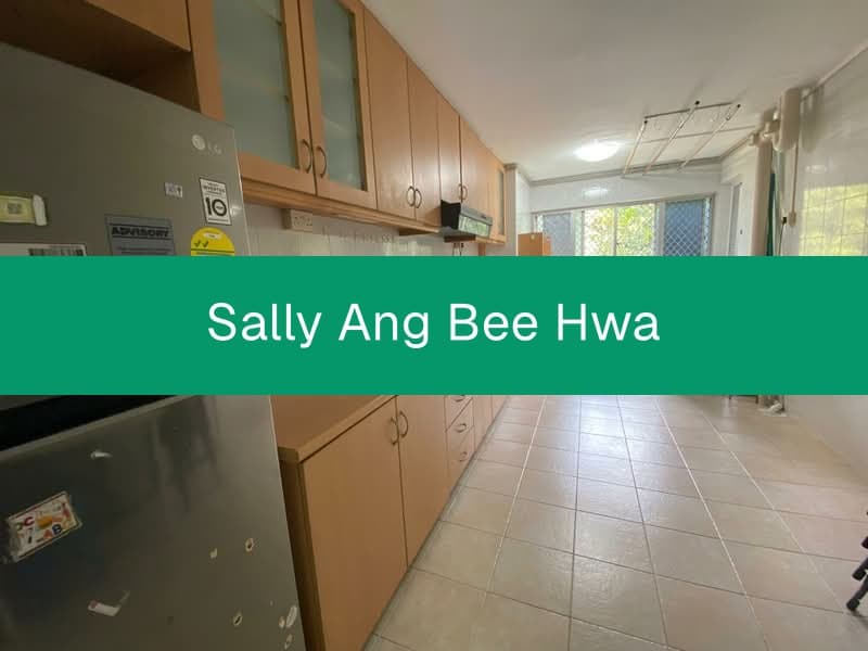 3NG HDB Flat Next to Corner, Mid Floor – Near Bedok MRT