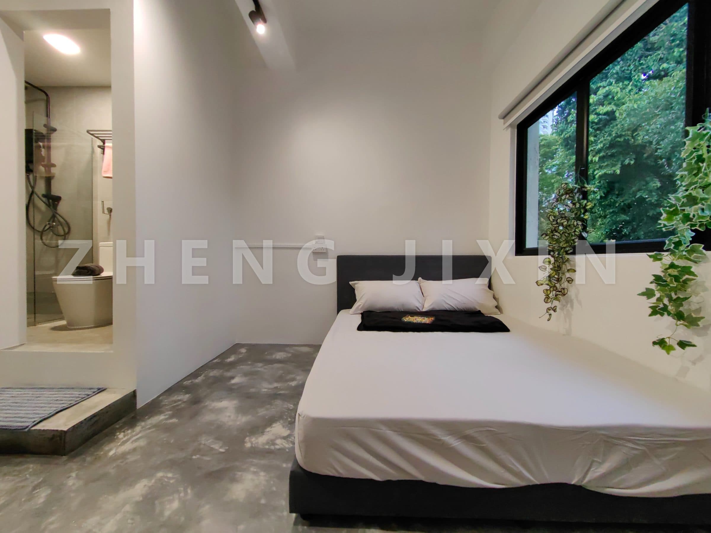 Flanders Square – Fully Furnished Studio Walk-Up Apartment (copy)