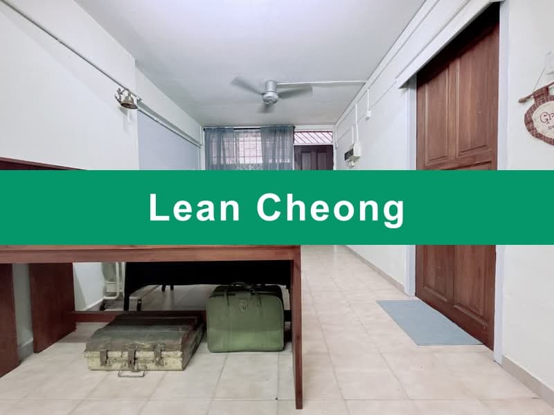 3-Room HDB Flat with Utility Room at Holland Avenue