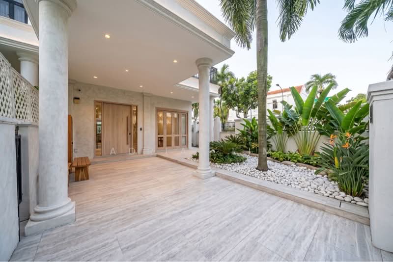 4-Bed Freehold Corner Terrace at Stratton Park, Seletar Hills – D28