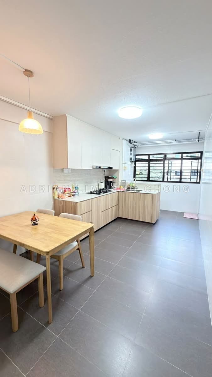 Common Room for Rent in Renovated NG HDB near Kaki Bukit MRT