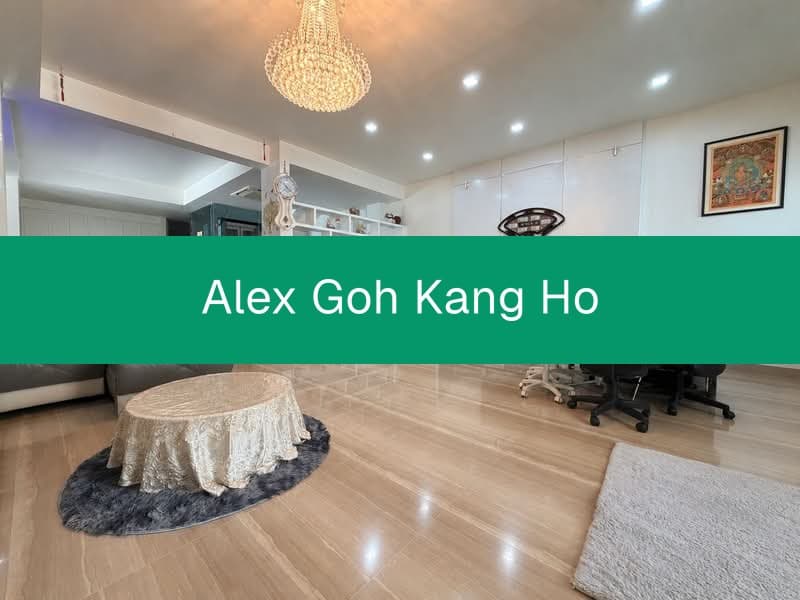 Freehold Corner Terrace with Lift & Pool on Jalan Anggerek (D13)