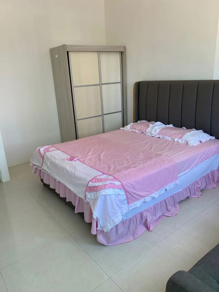Renovated 2BR Corner High-Floor Unit at Textile Centre