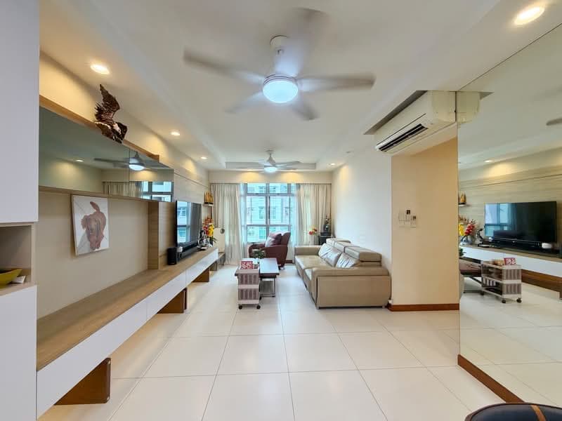 4A HDB Flat at Yishun Ave 11 – Corner Unit, Mid Floor, Renovated