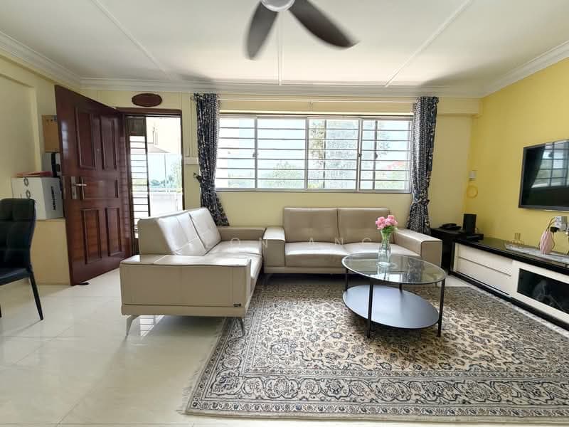 Corner 4S HDB Flat at Serangoon Central – 3 Beds, Renovated