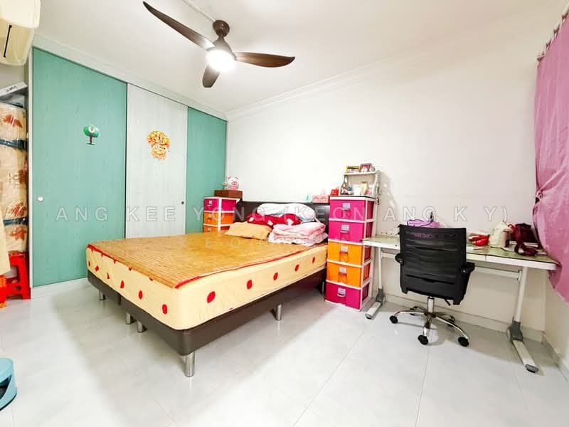 High Floor Corner Unit 4A HDB at Hougang Street 52