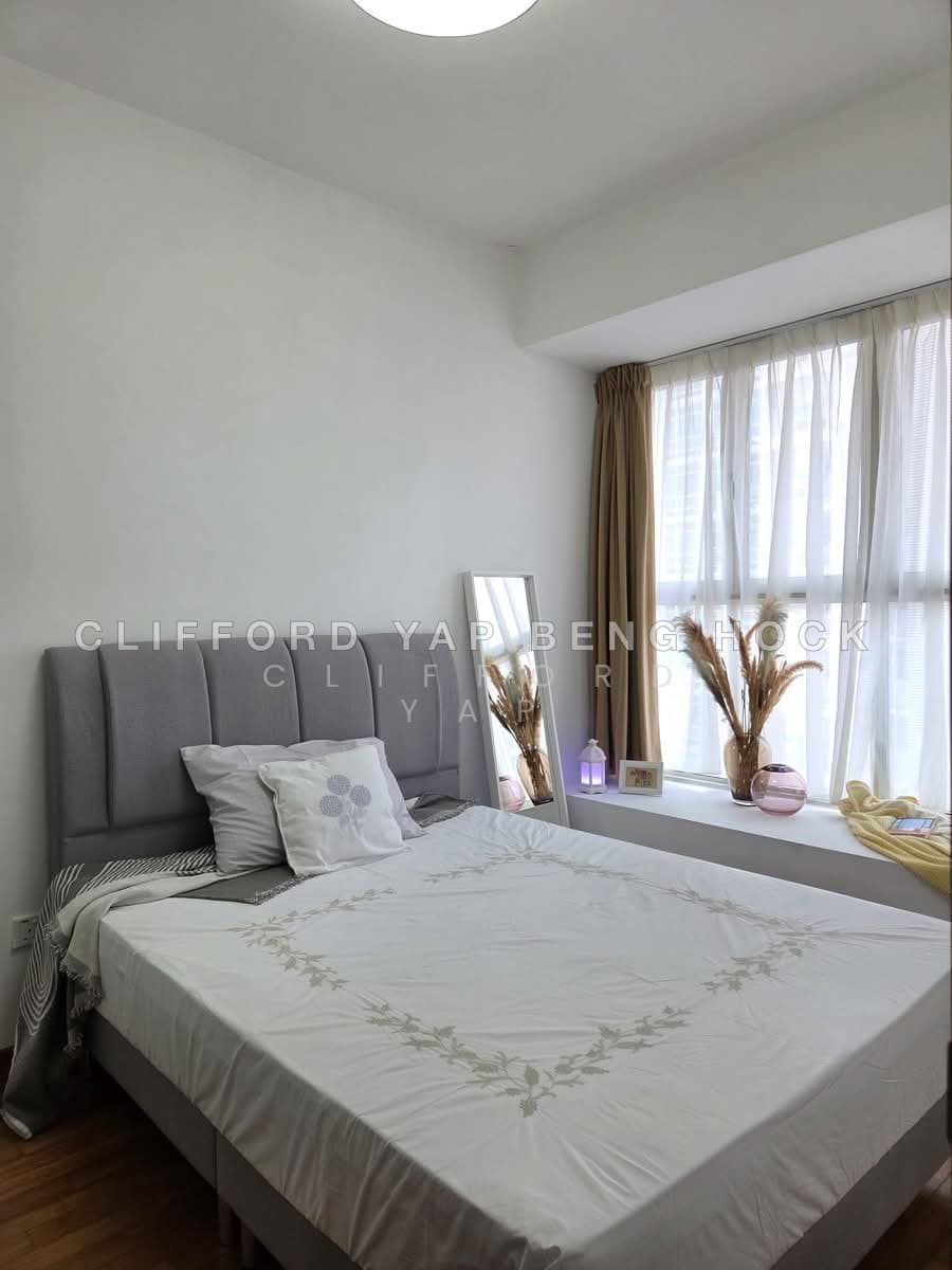 Common Room for Rent in River Valley Co-Living Condo