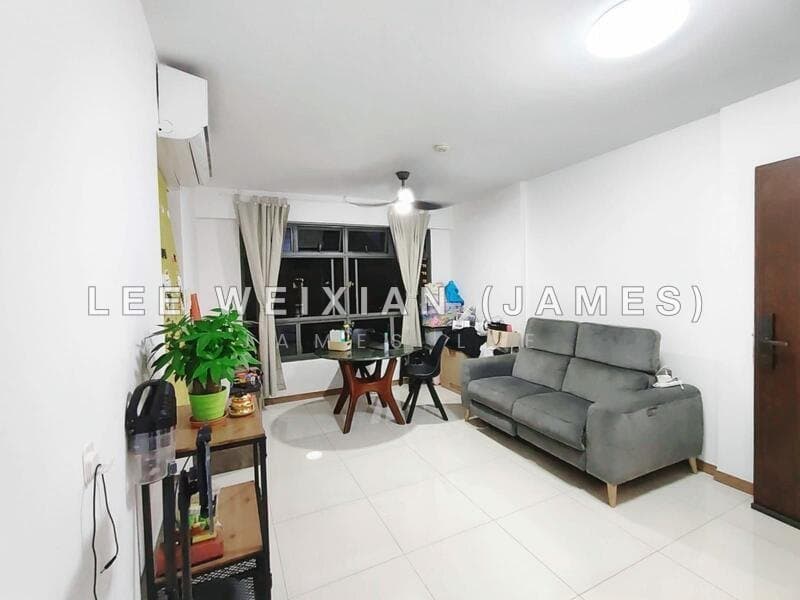 3-Room HDB Flat for Rent at Yishun Street 44 – High Floor, Well Maintained