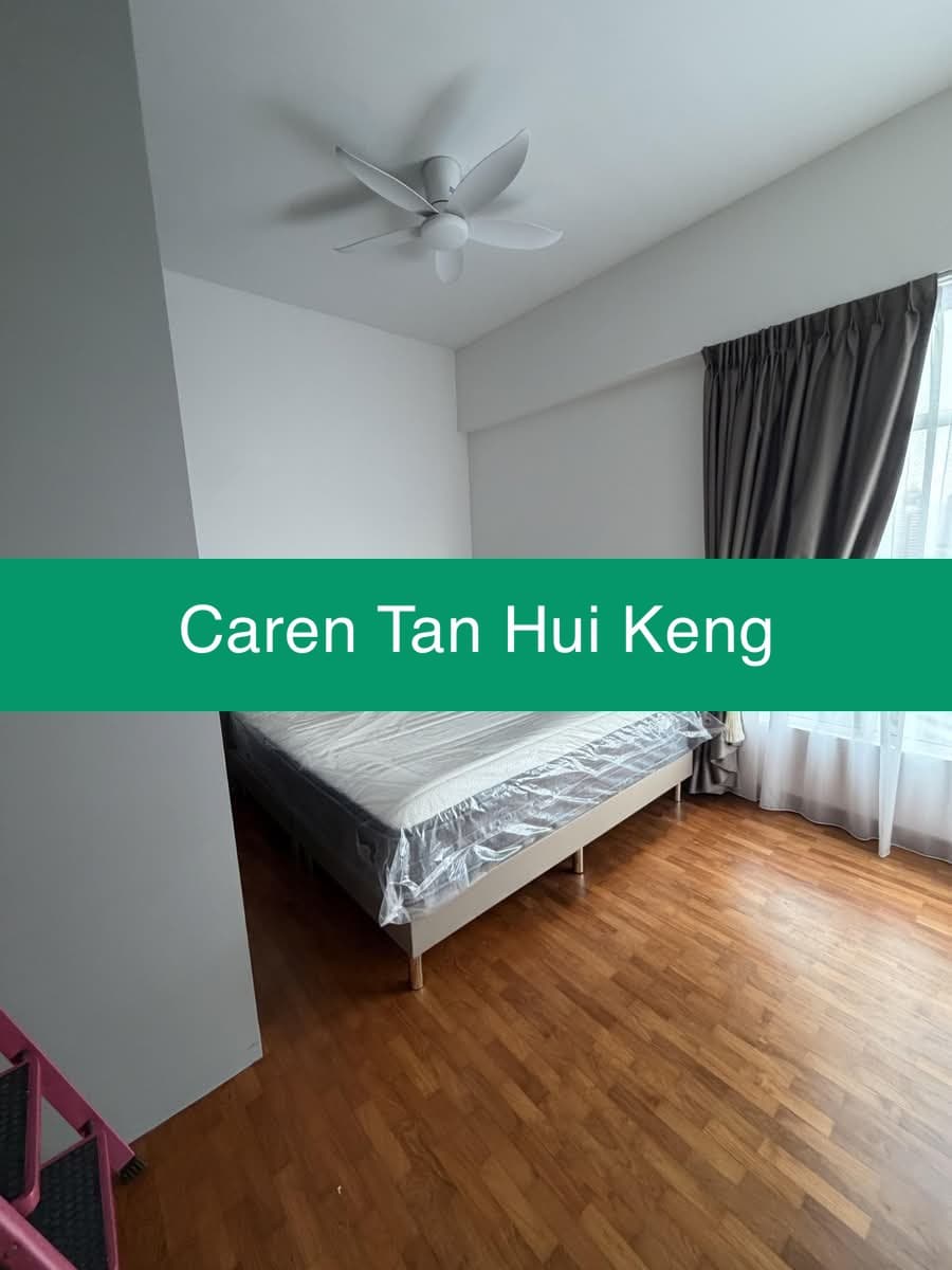 Master Room with Private Bathroom at Oleander Towers, Toa Payoh