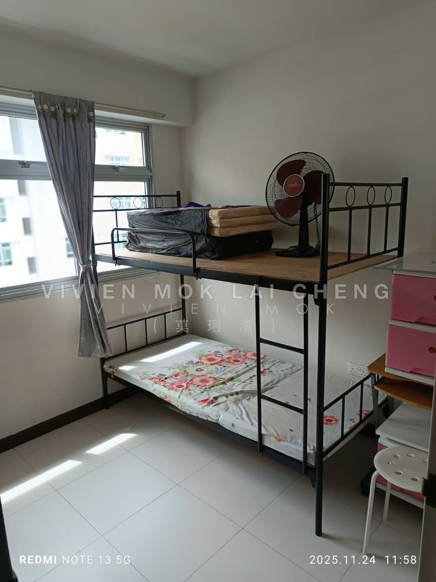 Common Room for Rent at Yishun Ave 11 – Female Tenants Only