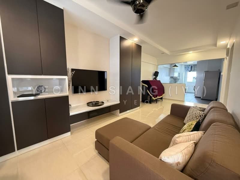 High-Floor 3-Room Model A HDB Flat at Jurong East Ave 1