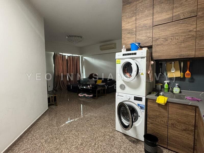 Parc Haven Freehold 2-Bed 2-Bath 905 sqft City Fringe
