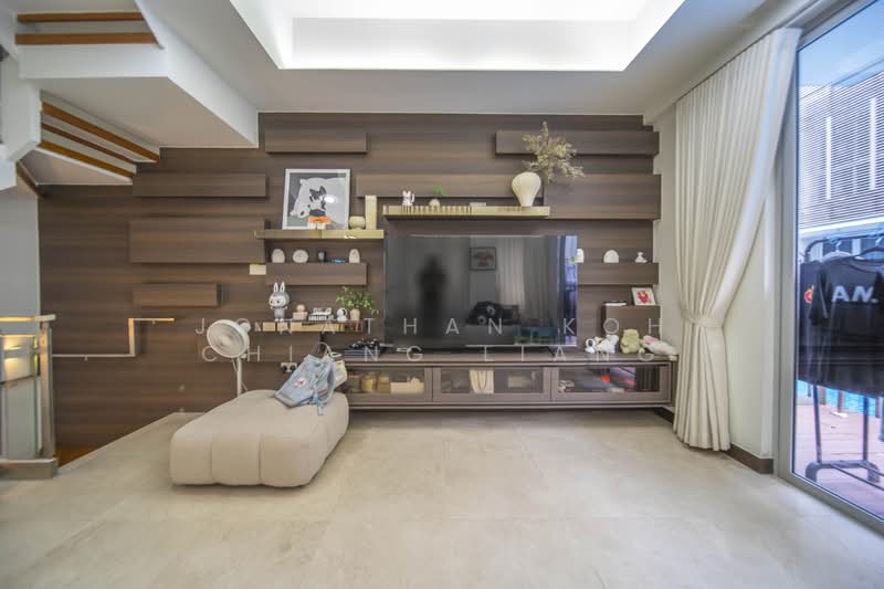 Euhabitat Cluster House – 4 Bed, 3,379 sqft in District 14