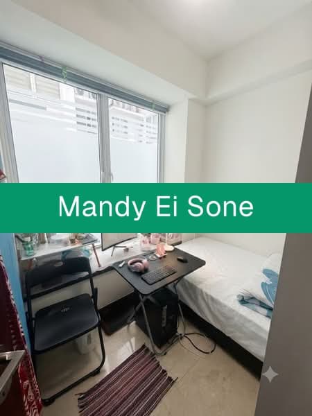La Casa Common Room for Rent – Female Tenant, Utilities Included